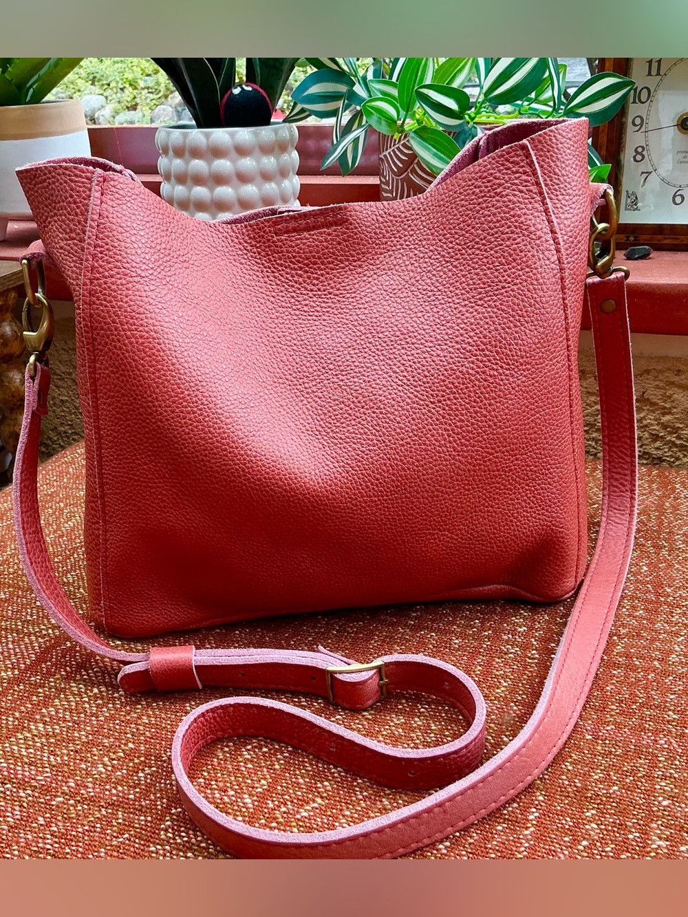 Portland Leather Butterfly Bucket WATERMELON PLG